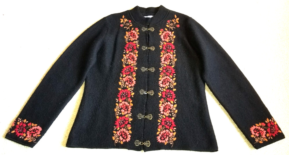 VINTAGE Womens Sweater/Jacket-CARROLL REED-black boiled wool floral Icelandic-M